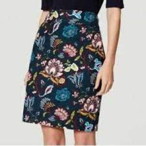 LOFT | Dark Blue Floral Tweed Pencil Skirt 12